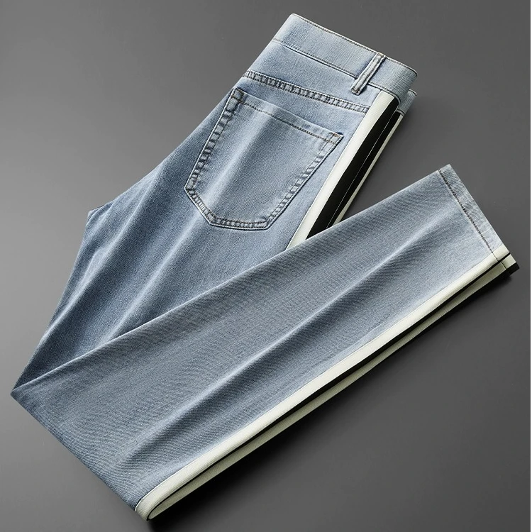 约文库费高端时尚夏季休闲男装织带精梳棉修身直筒洗水蓝色牛仔裤