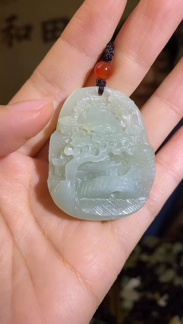 颈饰未镶嵌和田玉1