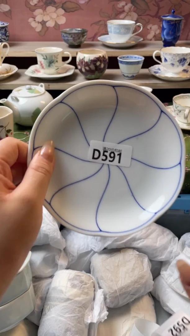 瓷片鹿**️瓷器瓷器瓷器591