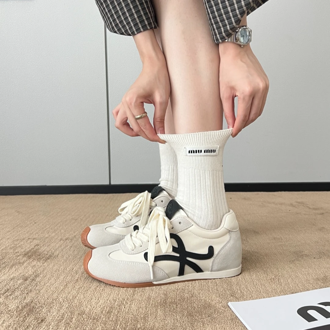 【大叔家】大幂幂德训鞋女2025秋运动潮流风ins时尚软底阿甘鞋4755