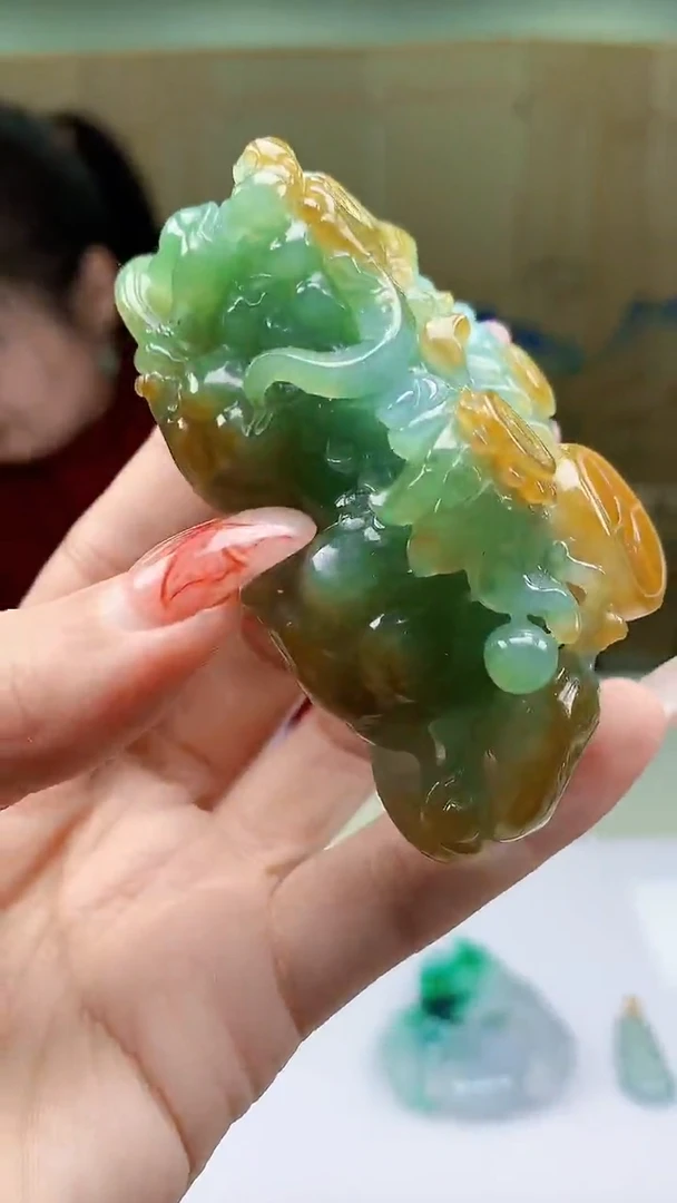 【闪购商品】定制翡翠未镶嵌4902ty-毛货挂件147
