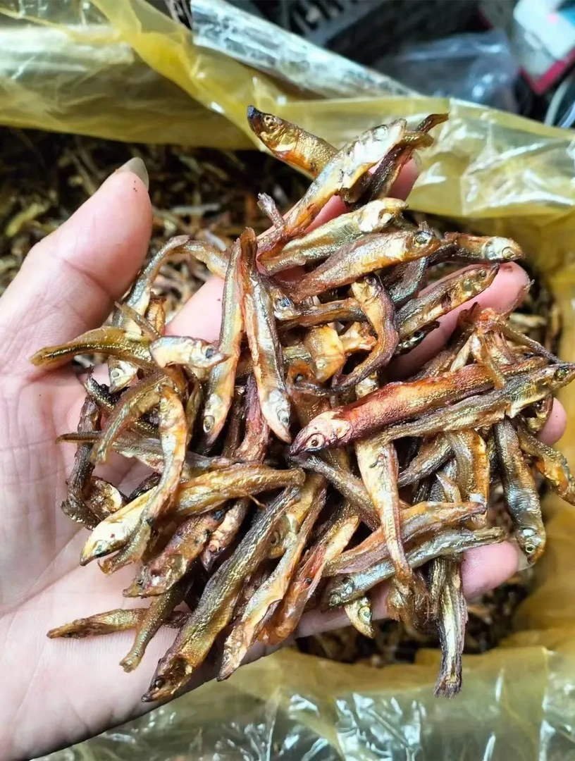 湖南湘西特产淡水小鱼干农家自晒柴火焙干干货
