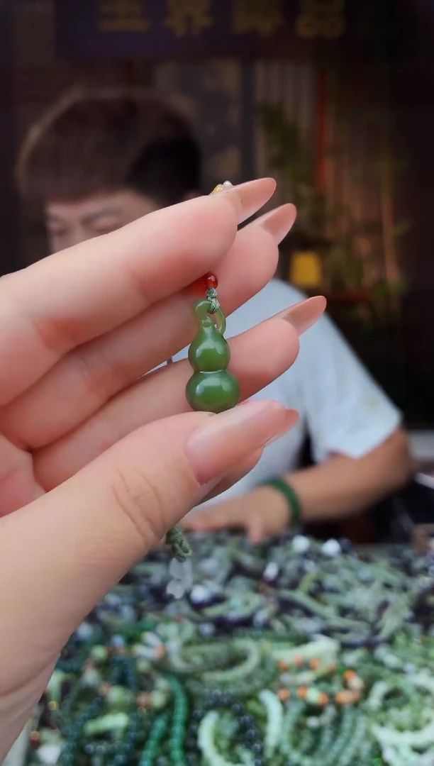 和田玉未镶嵌颈饰多样性发货拍一发一