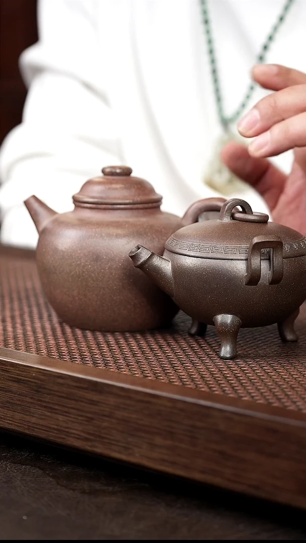 茶壶紫砂岩中泥大圈钮+龙归宝瓶{三}