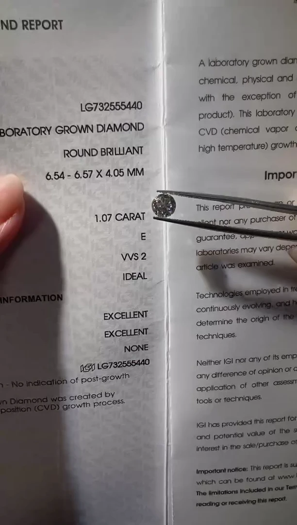 裸石合成钻石LG5440    1.07ct