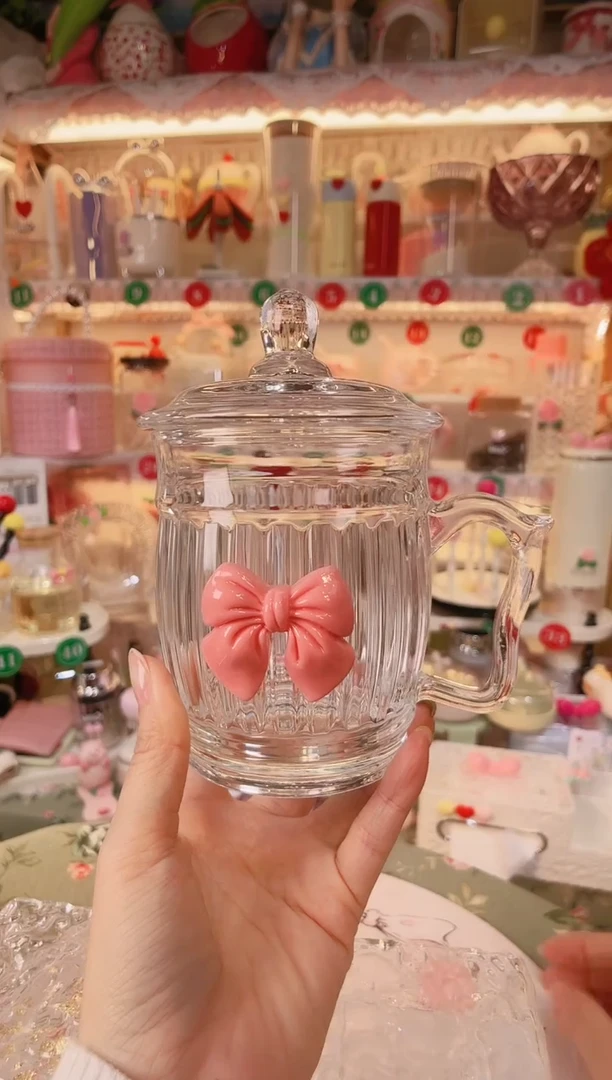 【闪购商品】摆件蝴蝶结泡茶杯品质好，发货快，放心拍