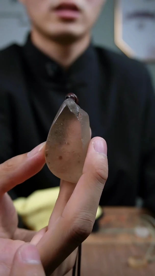 吊坠(赠链)未镶嵌水晶水晶