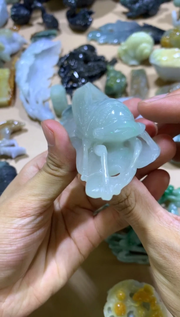 未镶嵌挂件翡翠猫*翡翠摆件