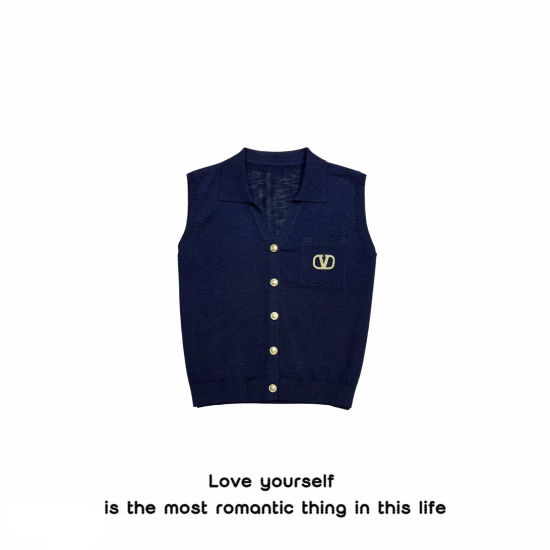 100莱赛尔天丝~老钱风V领刺绣Polo领夏季新款精品设计针织无袖女