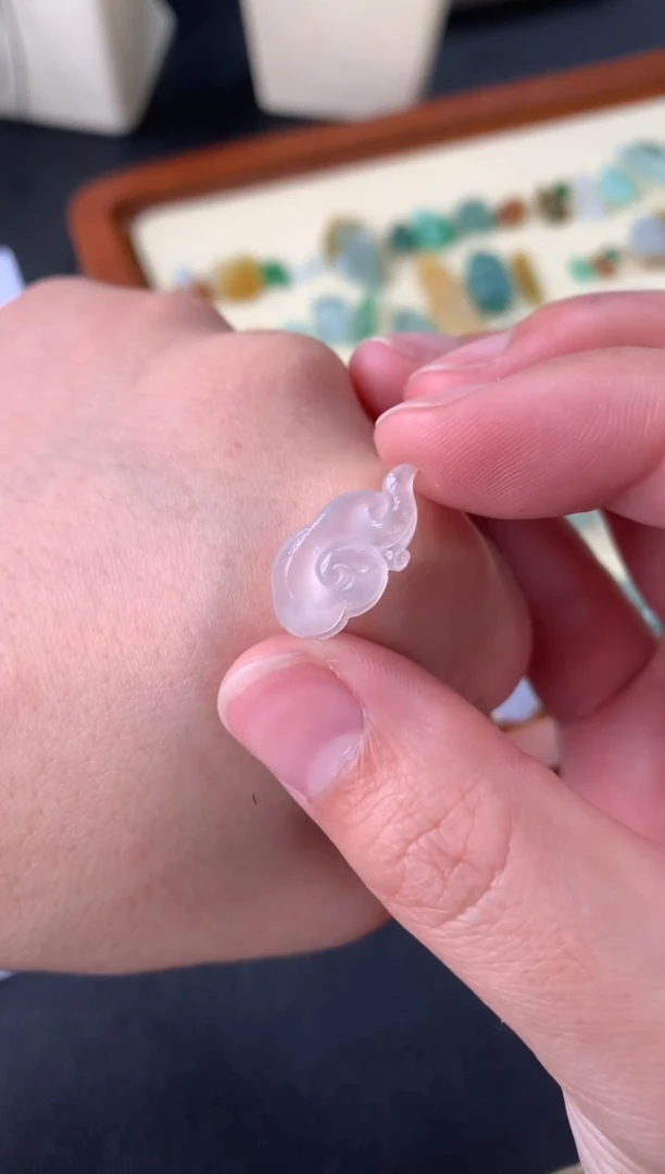 【闪购商品】定制翡翠未镶嵌翡翠