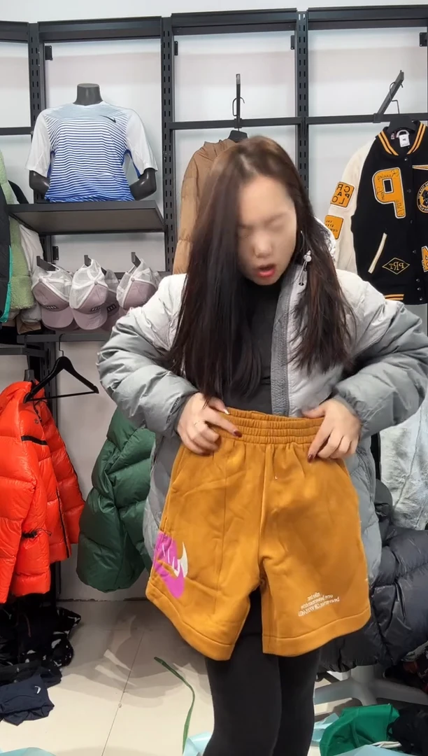 2553闪购编码 Nike/Jordan运动卫衣裤以直播间过款为准 尺码·135