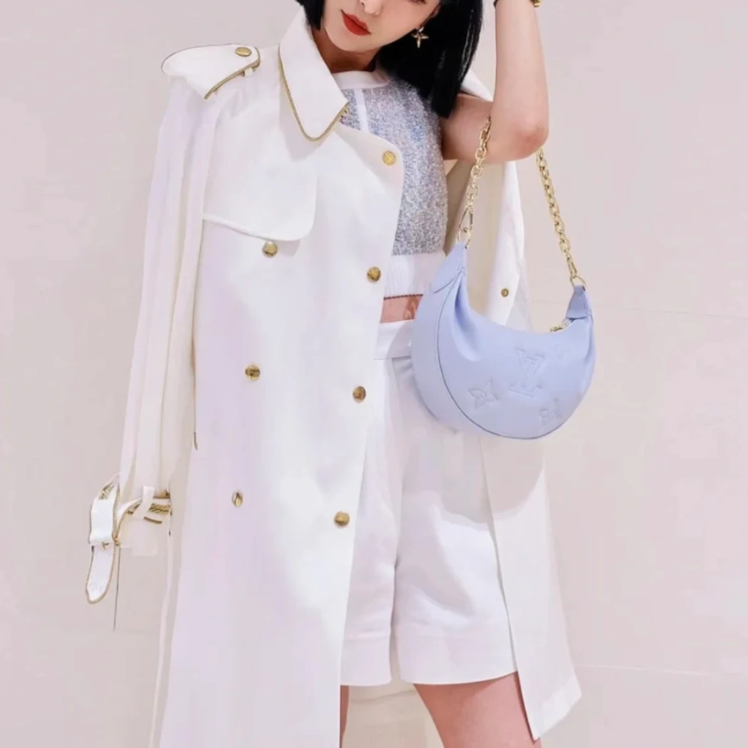 全新未使用 LouisVuitton/路易威登 女士白色军装风风衣146689