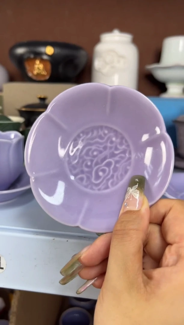 丁香紫花瓣杯垫茶托