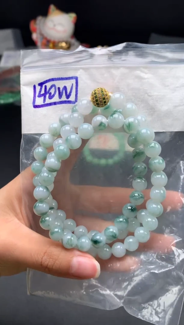 未镶嵌挂件翡翠49卡8.3