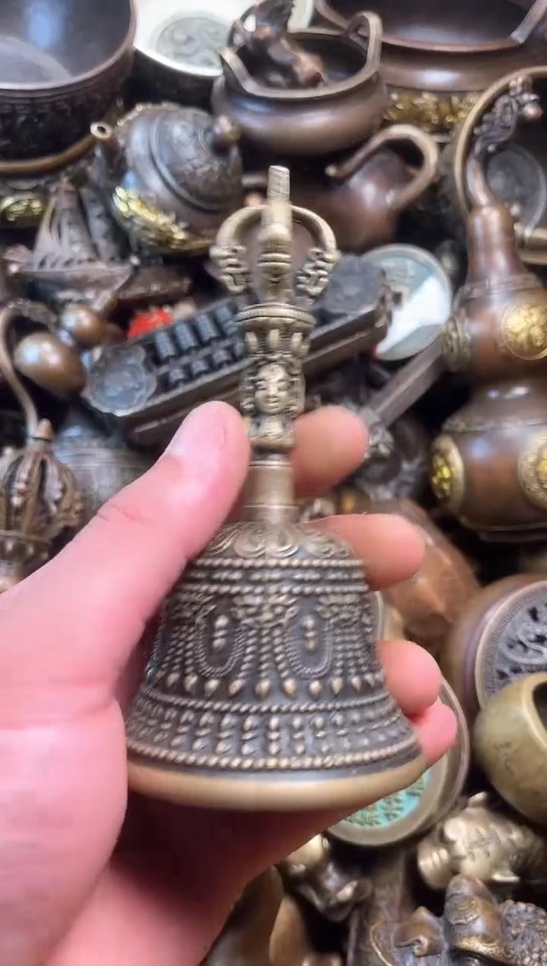 精美铜器点击下单