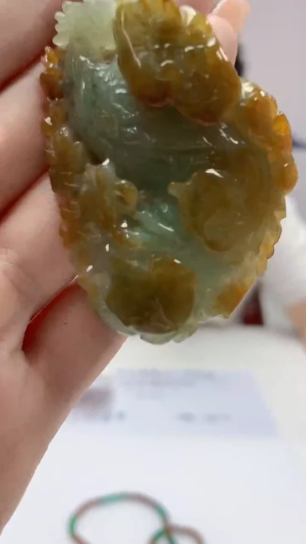 【闪购商品】定制翡翠未镶嵌4688DD-毛货挂件134