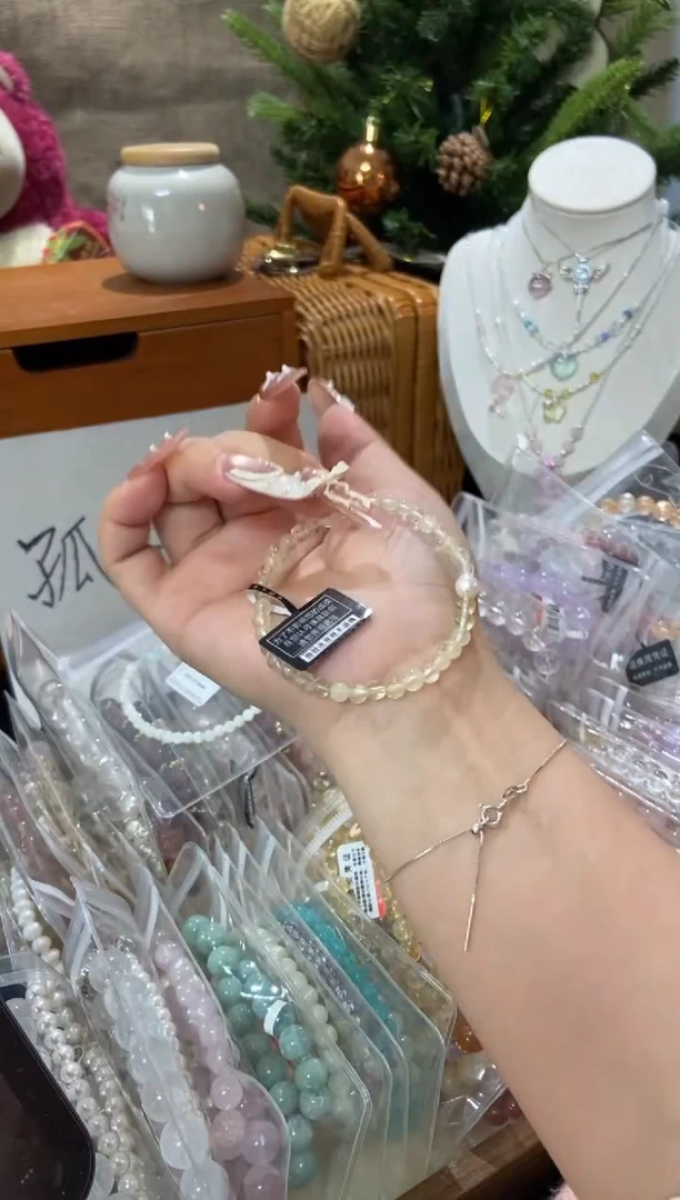 水晶手串未镶嵌孤品捡漏均匀瑕疵介意勿拍