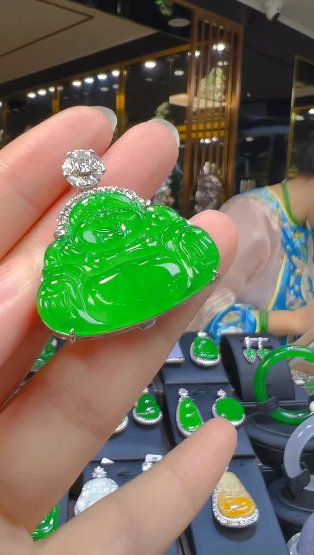 吊坠(赠链)银S925镶嵌翡翠060（多样性发其一）