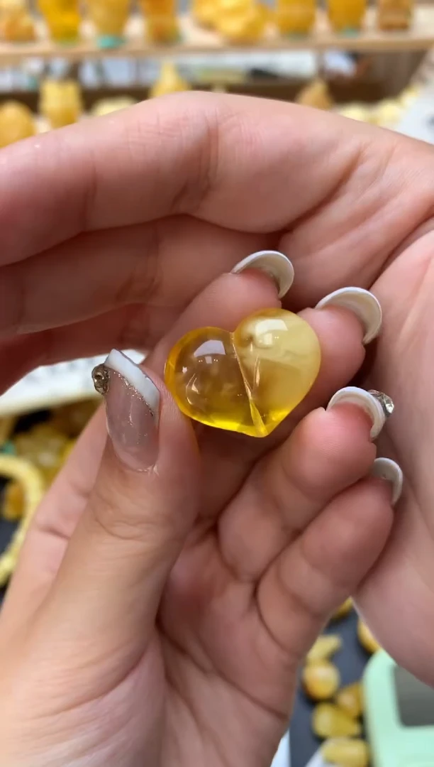 琥珀未镶嵌珠宝奇石145琥珀蜜蜡微瑕