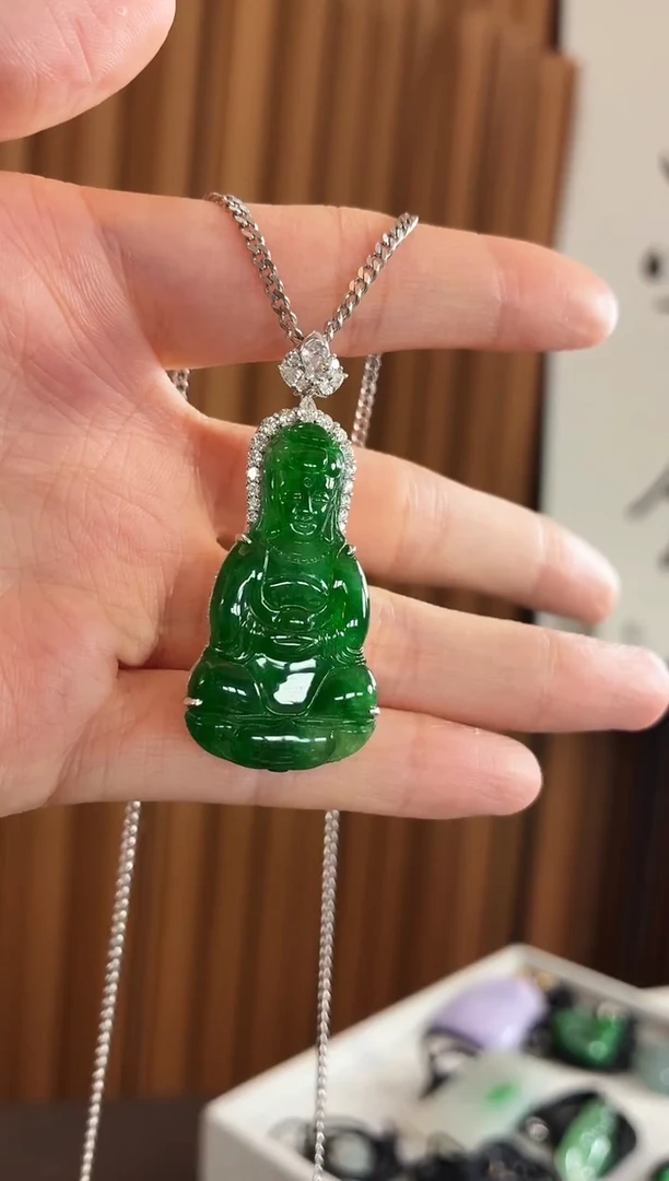 吊坠(不含链)18K金镶嵌翡翠吊坠