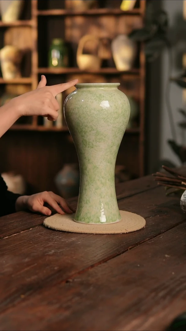 摆件27-401 陶瓷花器高33口径10