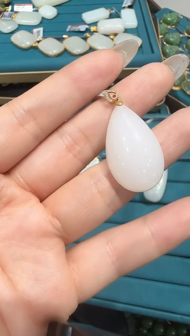 【闪购商品】和田玉吊坠/多样性发未镶嵌Z124