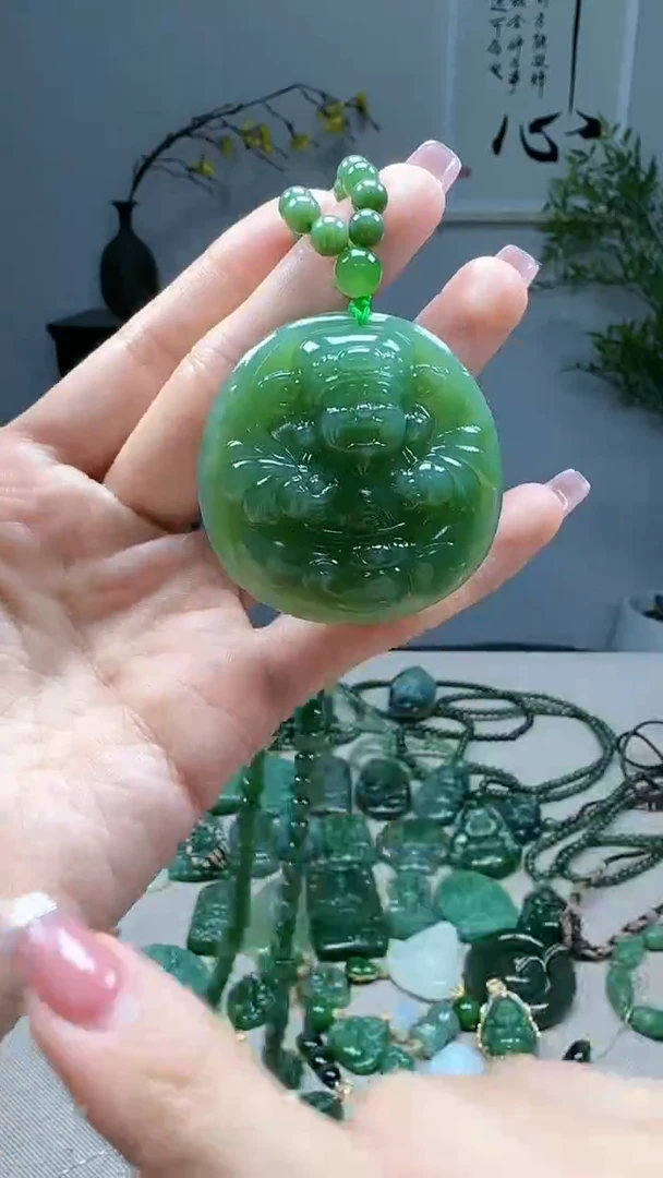 未镶嵌和田玉挂件1