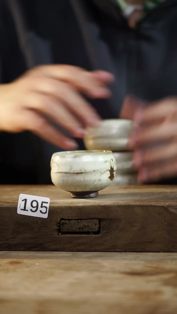 瓷片开播福利！！不顾一切之落单福利！！粉引铁绘系列