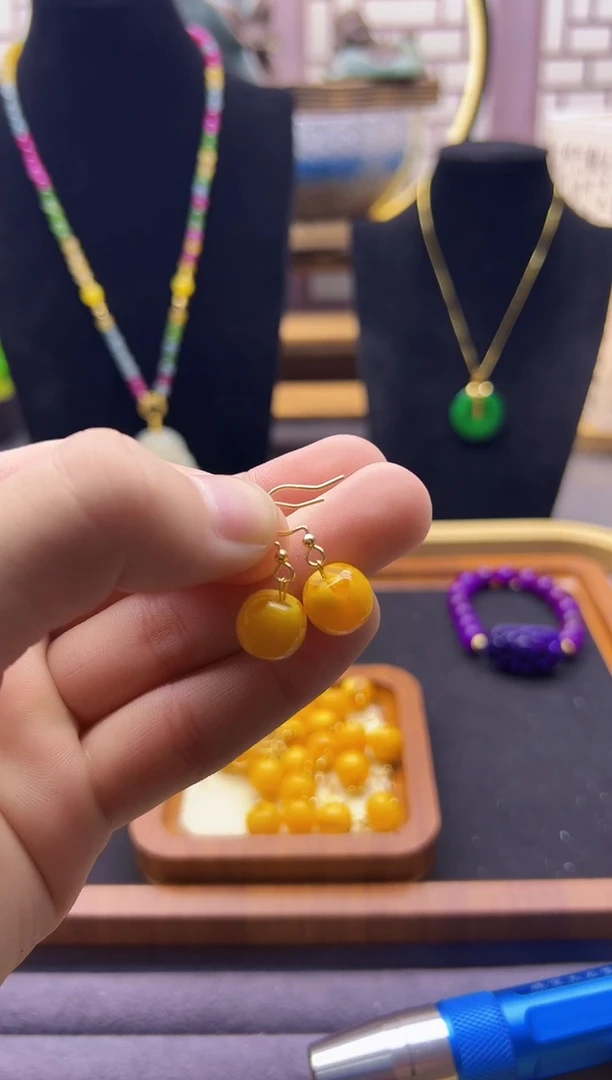 【闪购商品】蜜蜡耳饰14K金镶嵌E01