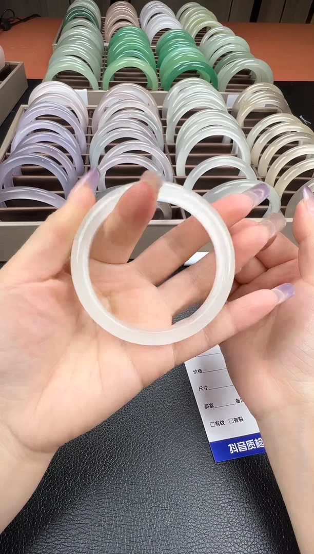 手镯玛瑙/玉髓未镶嵌圈口56 57