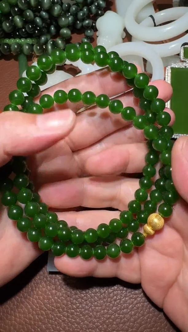 未镶嵌和田玉挂件沐*和田玉