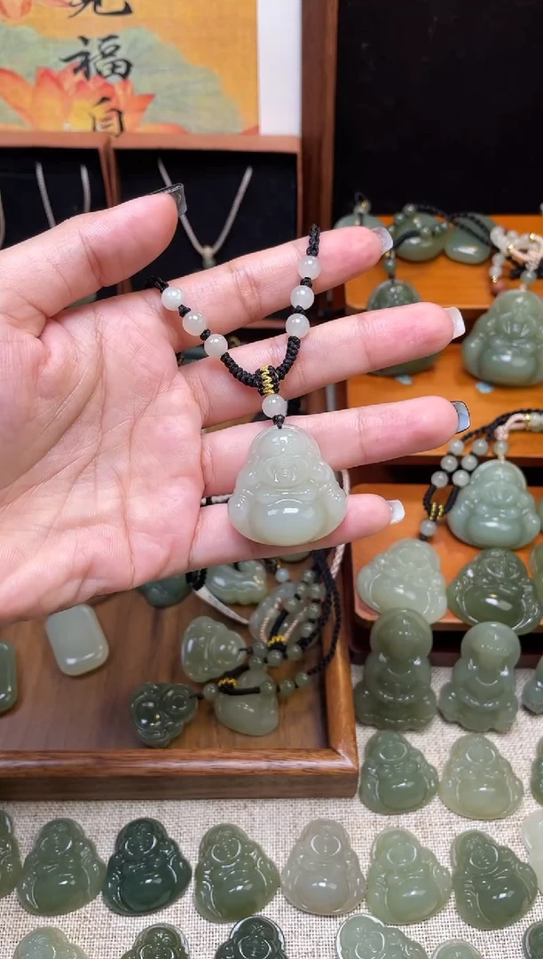 颈饰未镶嵌和田玉30