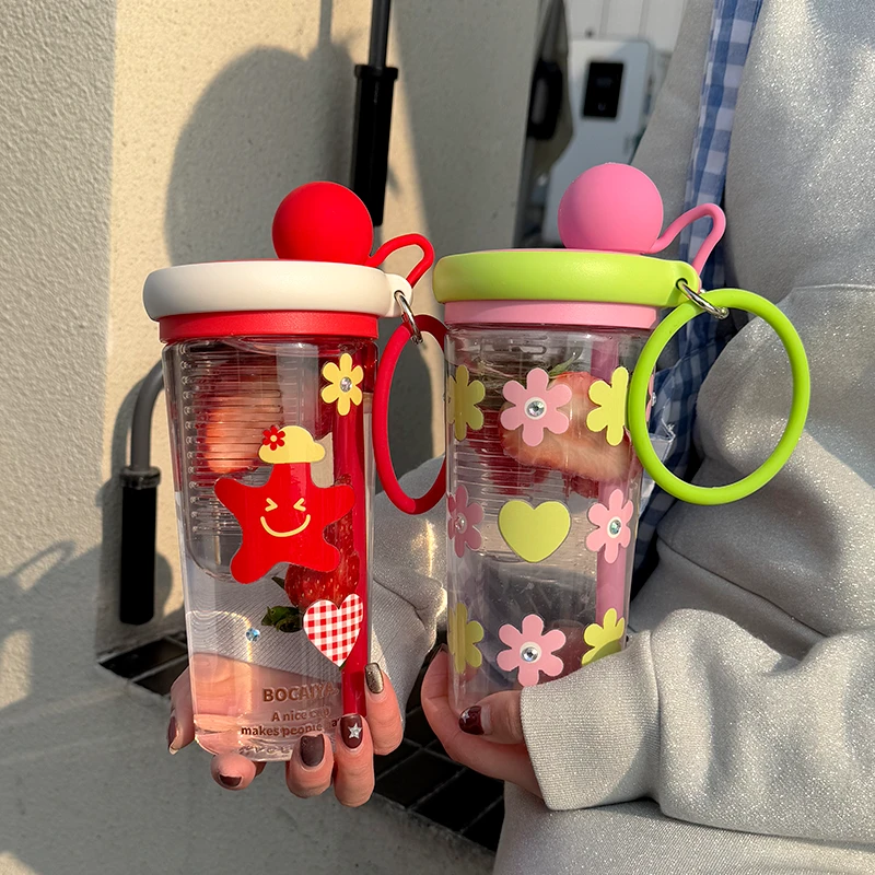 水杯女生吸管杯2025新款高颜值泡茶杯tritan便携塑料茶水分离杯子