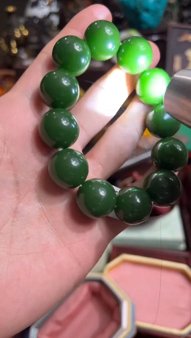 和田玉未镶嵌挂件——————傲专属链接32