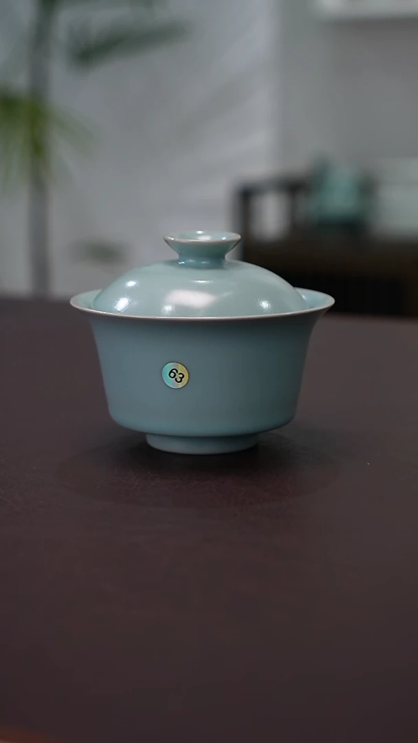 63号马蹄两才盖碗微微暇