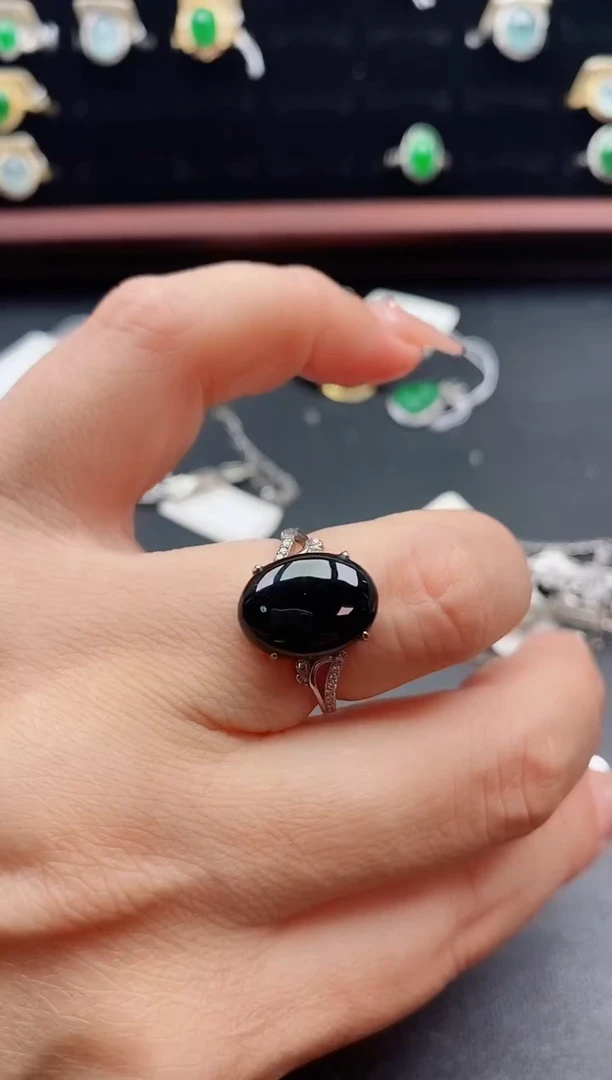 银S925镶嵌戒指翡翠1