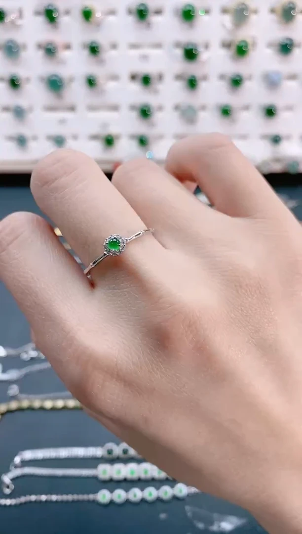 【闪购商品】翡翠戒指银S925镶嵌天然翡翠