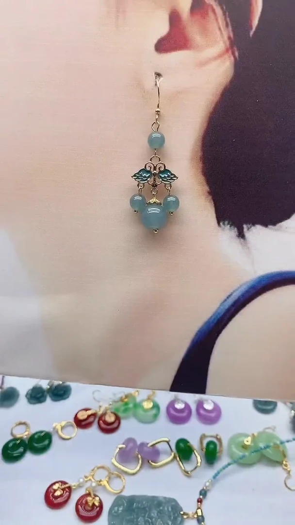 14K金镶嵌石英质玉（天山翠）耳饰167