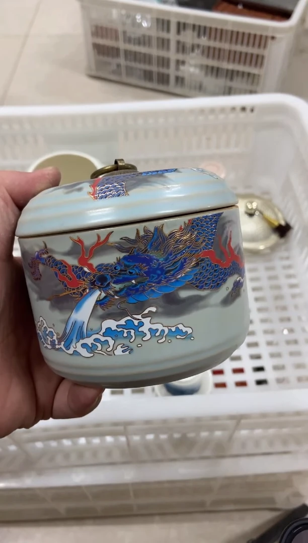 无运费险有瑕疵的摄影的产品有使用过的痕迹有点脏介意勿拍