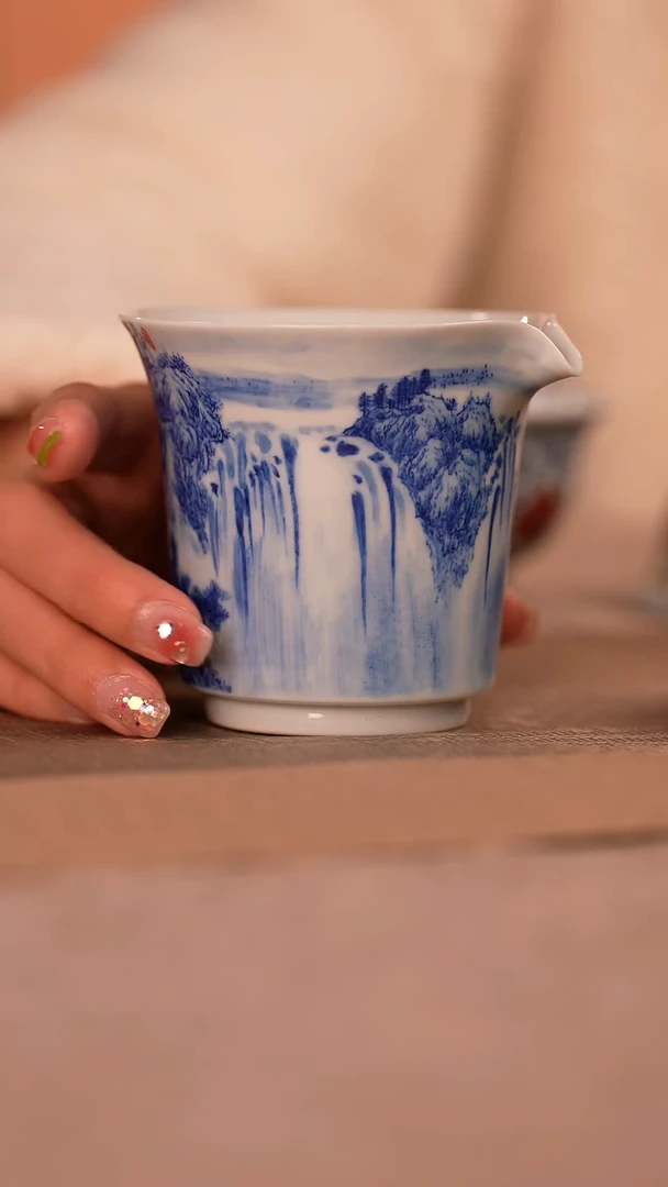 【闪购商品】杯云山片玉大川瀑布公道杯
