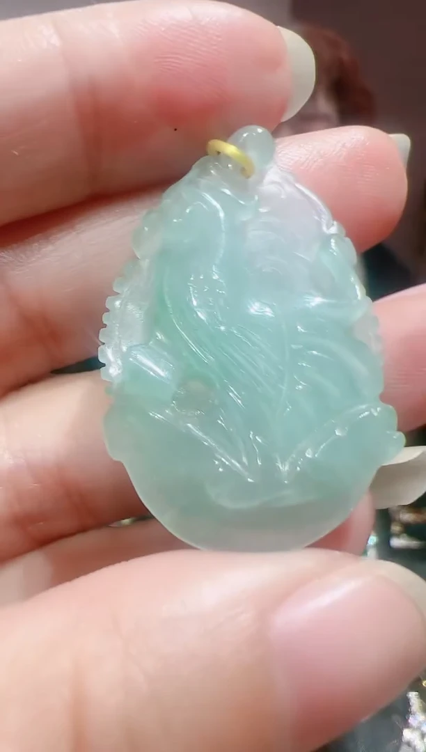 【闪购商品】翡翠颈饰未镶嵌202521007