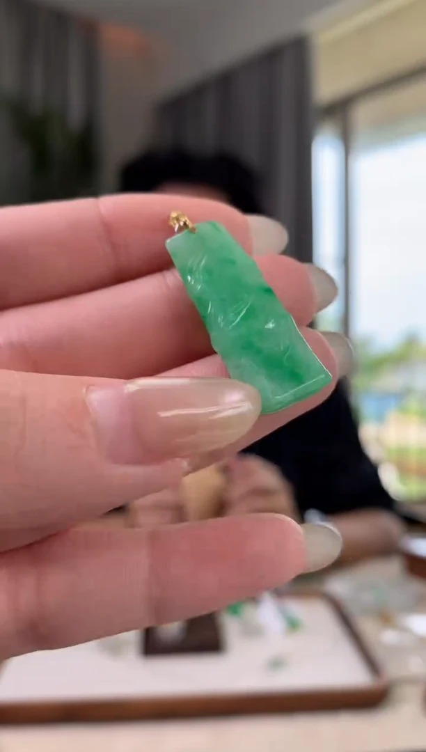 翡翠18K金镶嵌吊坠(不含链)竹节