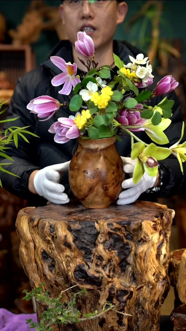 木雷击枣木花尊