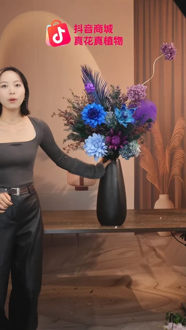木：            花+花瓶