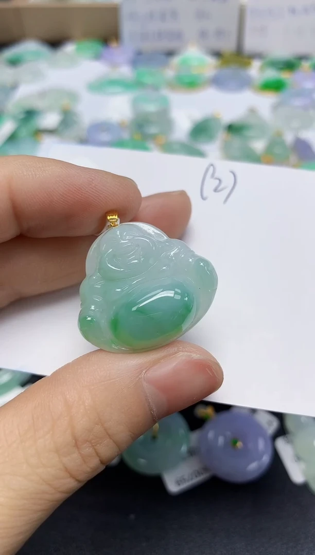 翡翠18K金镶嵌颈饰天然缅甸翡翠A货