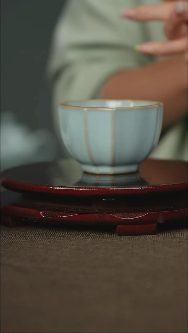 全品 四方葵口杯 带底款