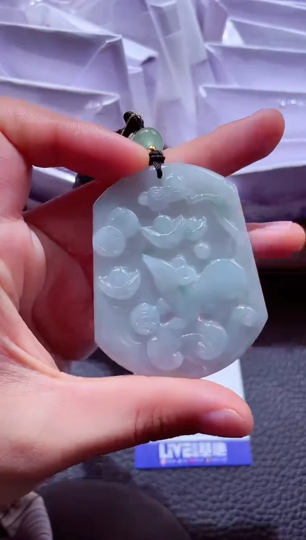 颈饰未镶嵌翡翠00007728