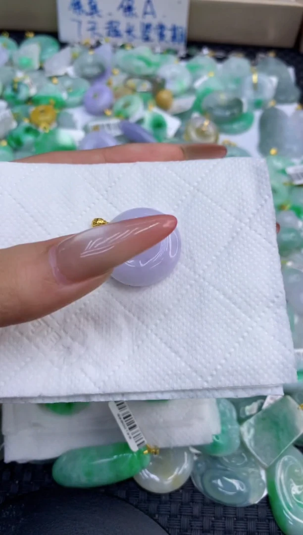 颈饰未镶嵌翡翠天然缅甸A货翡翠