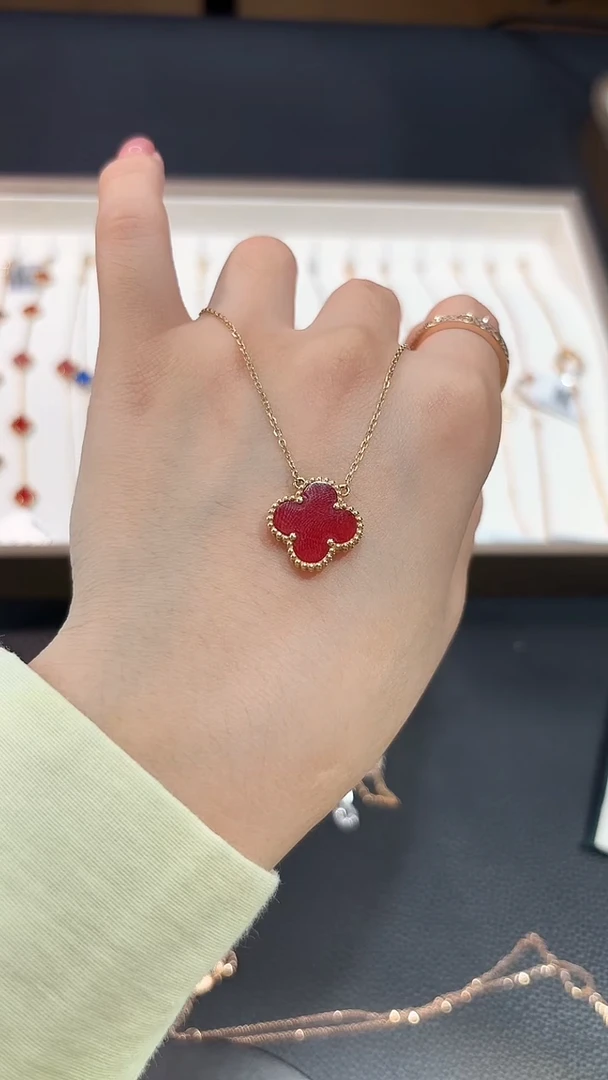 18K金镶嵌套链玛瑙/玉髓红色k黄，四叶草套链GHJ25版