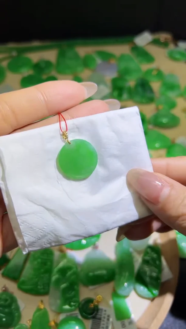 【闪购商品】翡翠颈饰18K金镶嵌Q缅料A货翡翠/支持复检/一件